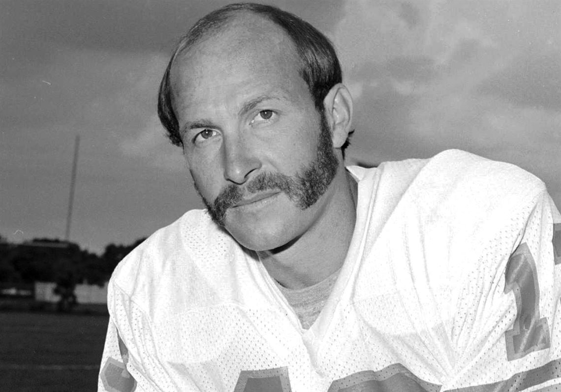 Jake Scott, former Dolphins safety, Super Bowl MVP, dies at 75