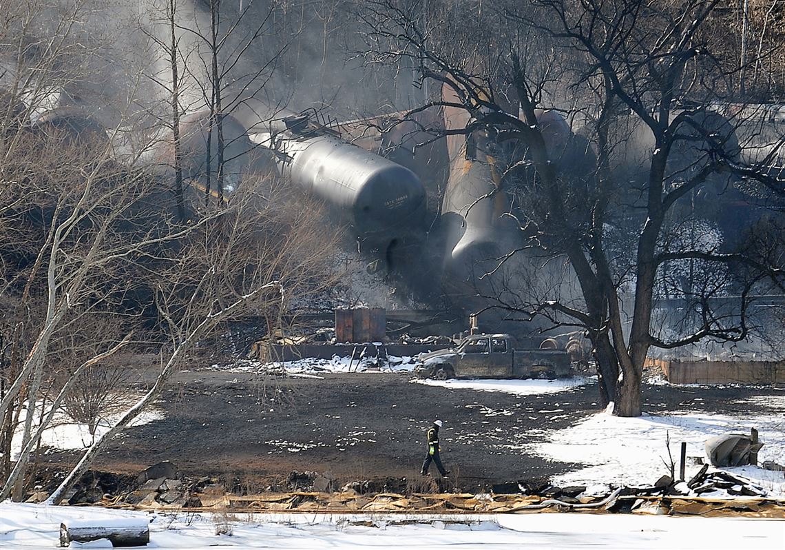 US, Canada unveil rules to boost oil train safety | Pittsburgh Post-Gazette
