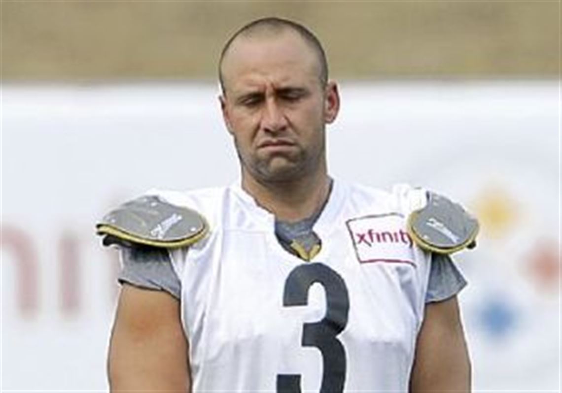 Steelers' Jeff Reed kicking up a fuss over contract