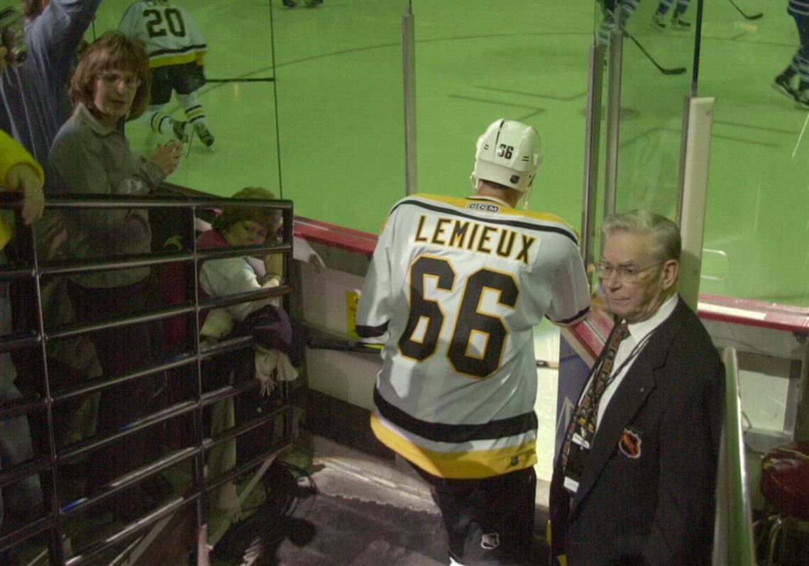 Legends of Pittsburgh city Pittsburgh Penguins Mario Lemieux