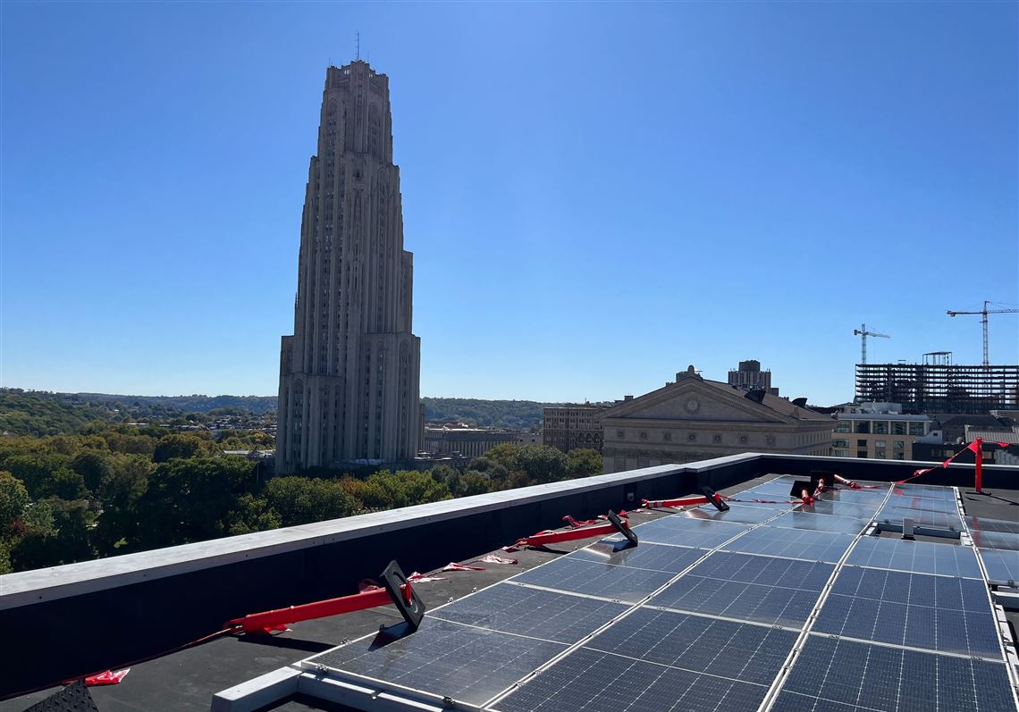 Pitt installs first solar panels on dorm rooftop Pittsburgh PostGazette