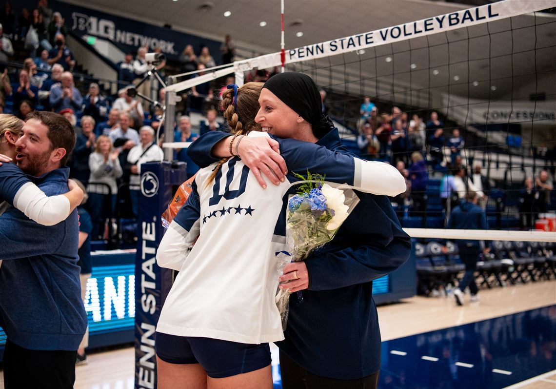 Penn State volleyball coach Katie Schumacher-Cawley attempts to make  history — while battling cancer | Pittsburgh Post-Gazette