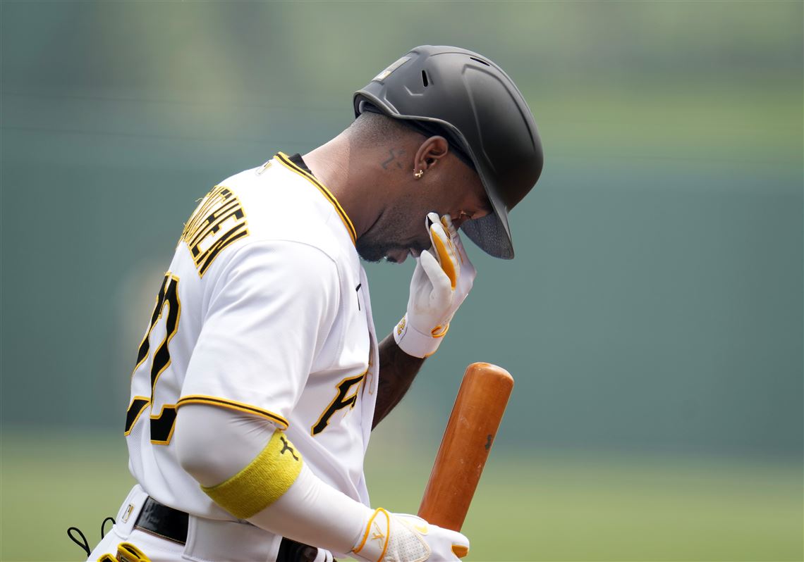Air quality concerns delay Pirates game, cause tempers to flare between  players, MLB