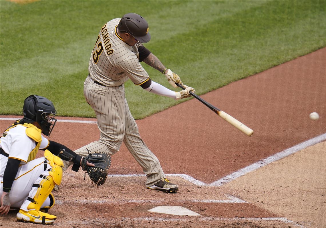 Padres' Grisham walks it off vs Pirates, his 2nd of career