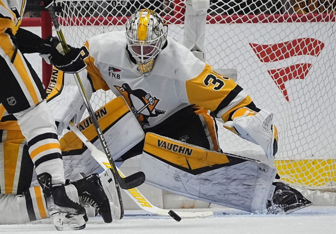 Penguins Goalie Alex Nedeljkovic Leaves Monday s Preseason Win In penguins-goalie-alex-nedeljkovic-leaves-monday-s-preseason-win-in