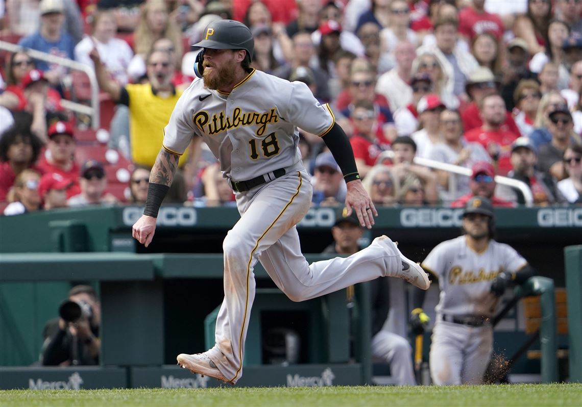 Michael Chavis hits 1st home run for Pirates after focusing on letting  power come naturally