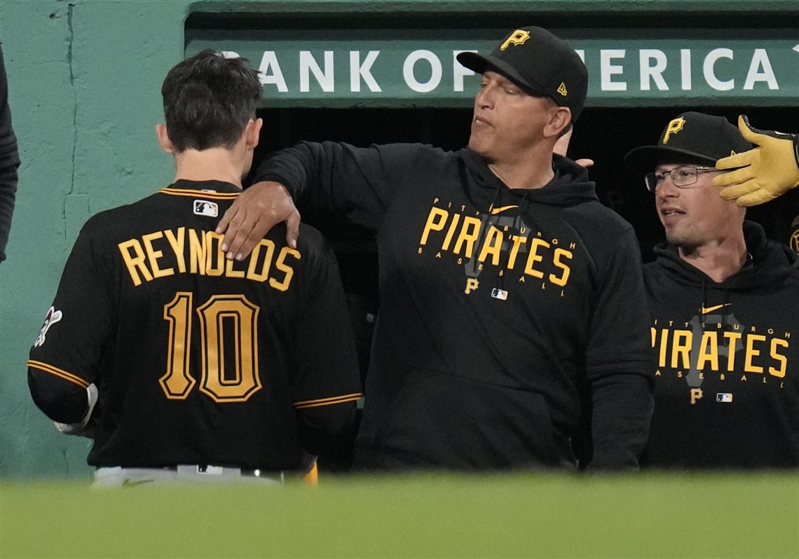 Analysis: Amid ample contract uncertainty, Bryan Reynolds continues to  produce for the Pirates