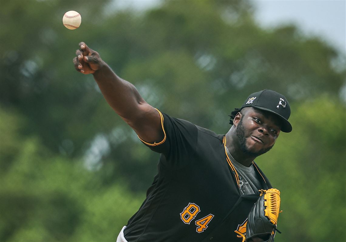 Josh Bell Traded to Nationals; Pirates Acquire Pitchers Eddy Yean