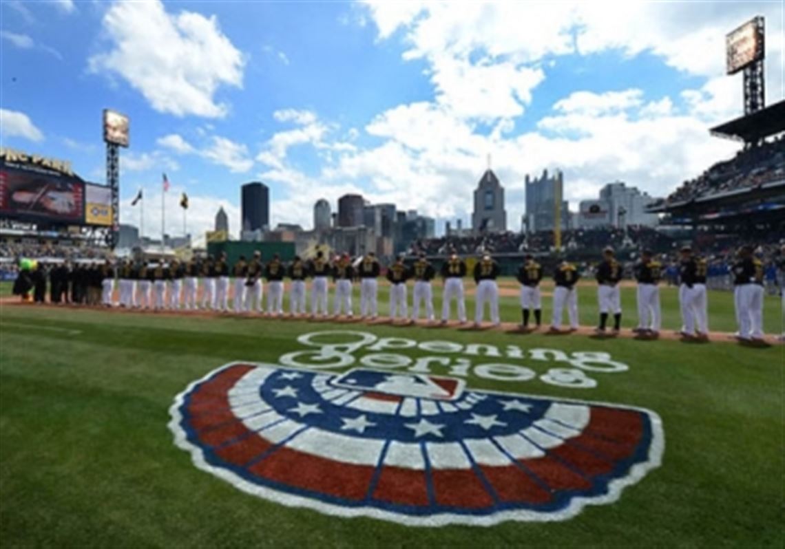 Pirates fan's river toss should be the new PNC Park tradition