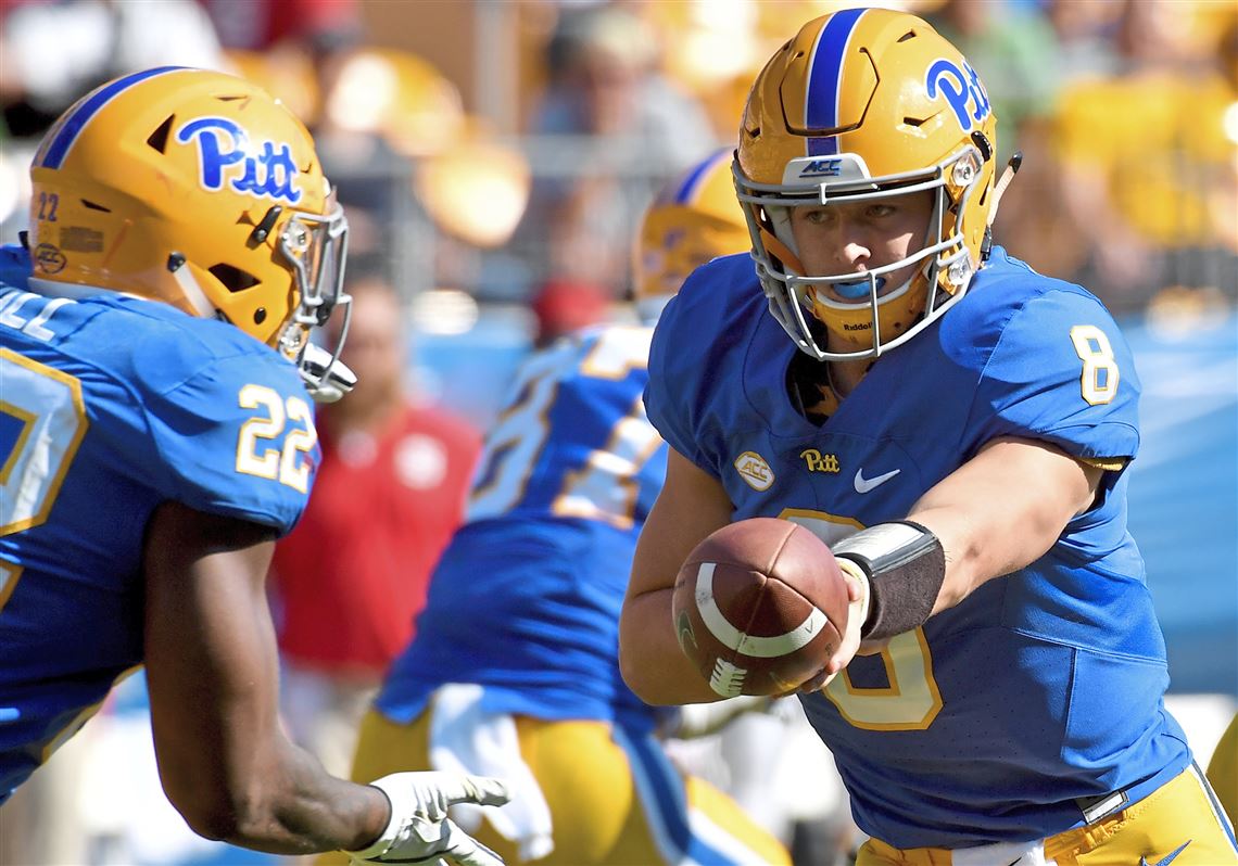 Pitt freshman QB Kenny Pickett poised for his age in de facto debut