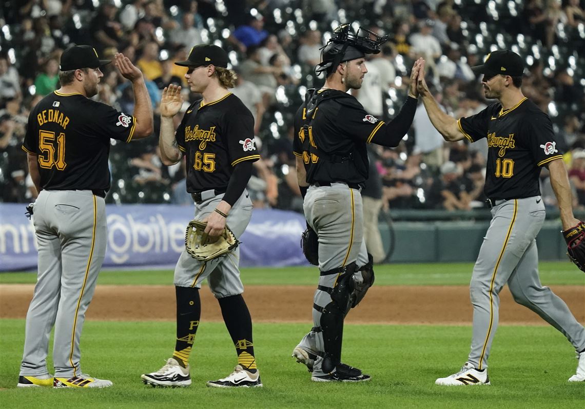 How many wins will the Pirates need to make the MLB playoffs