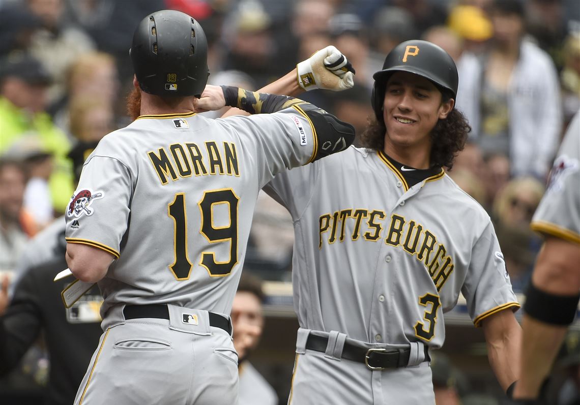 Pirates cap 11-game road trip with 6-4 win over San Diego