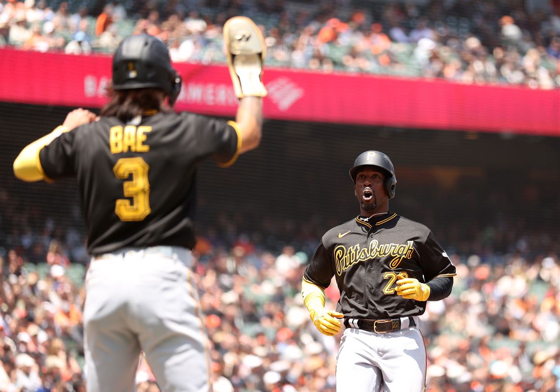 Andrew McCutchen of the Pittsburgh Pirates reacts as he rounds the News  Photo - Getty Images