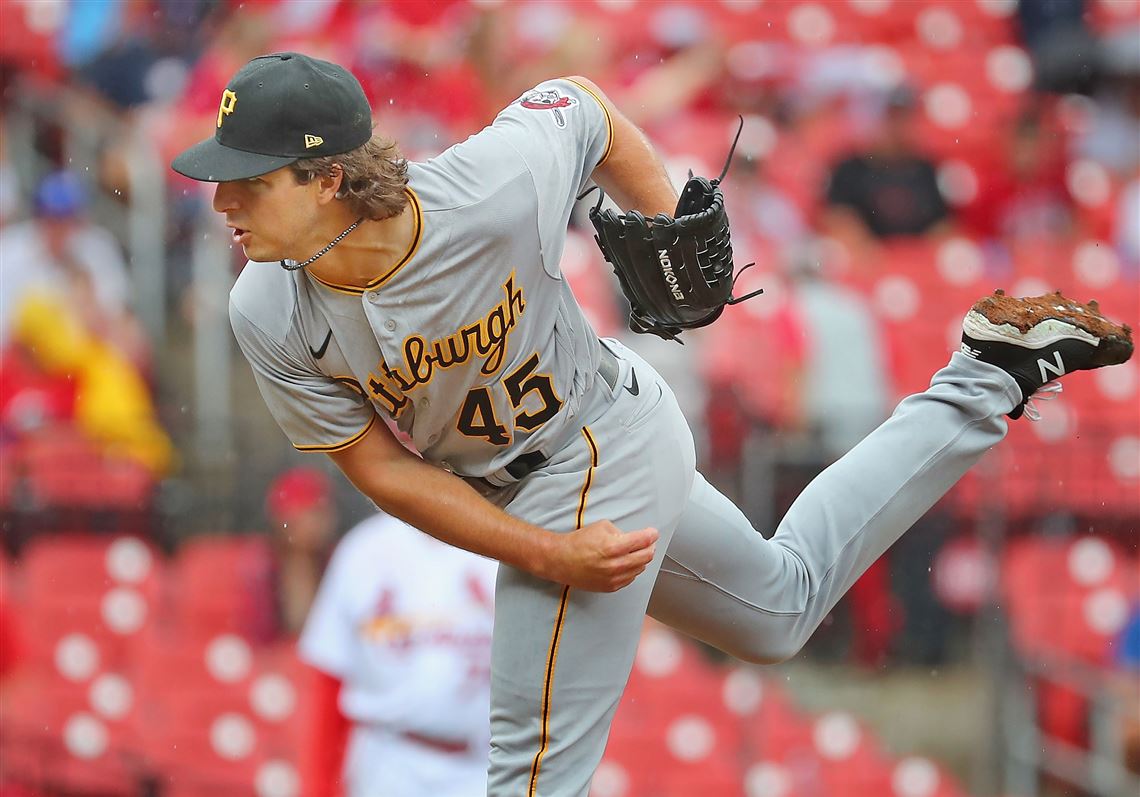 Rich Hill keeps Cardinals off balance into 7th, Pirates complete 3