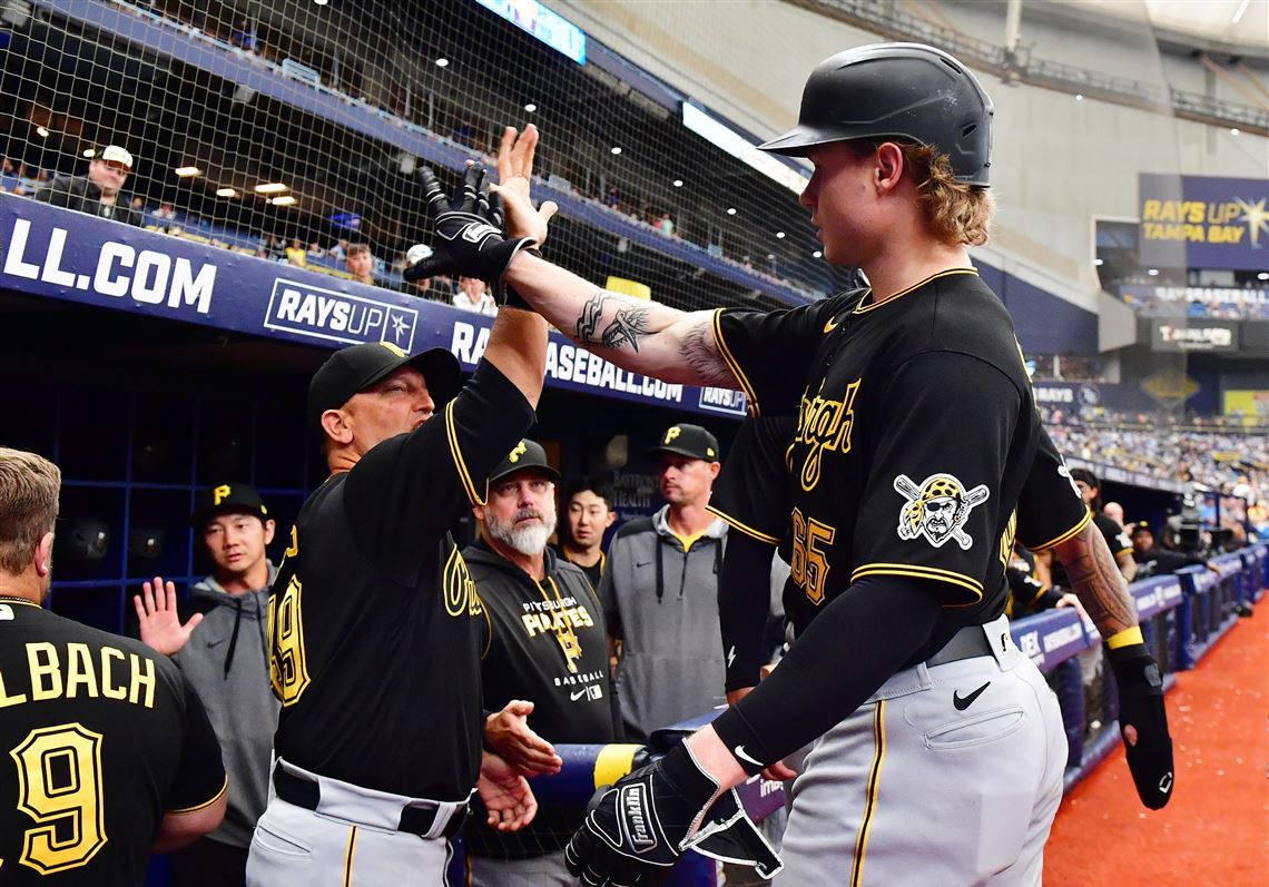 Jason Bay of the Pittsburgh Pirates, wearing the uniform of the News  Photo - Getty Images