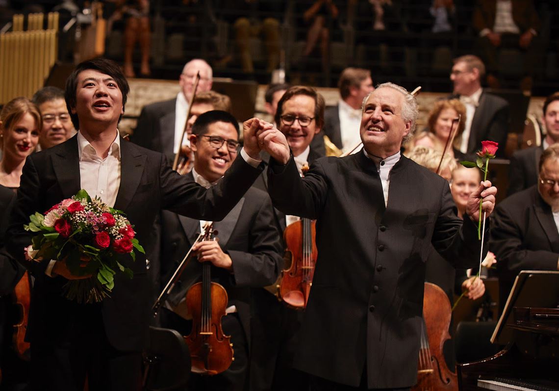 Pittsburgh Symphony pauses during European tour to remember the Tree of Life shooting