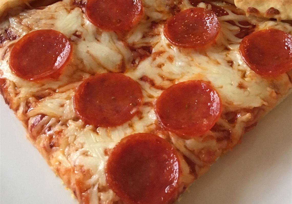 Health Department slaps Vocelli Pizza in Oakland with consumer alert