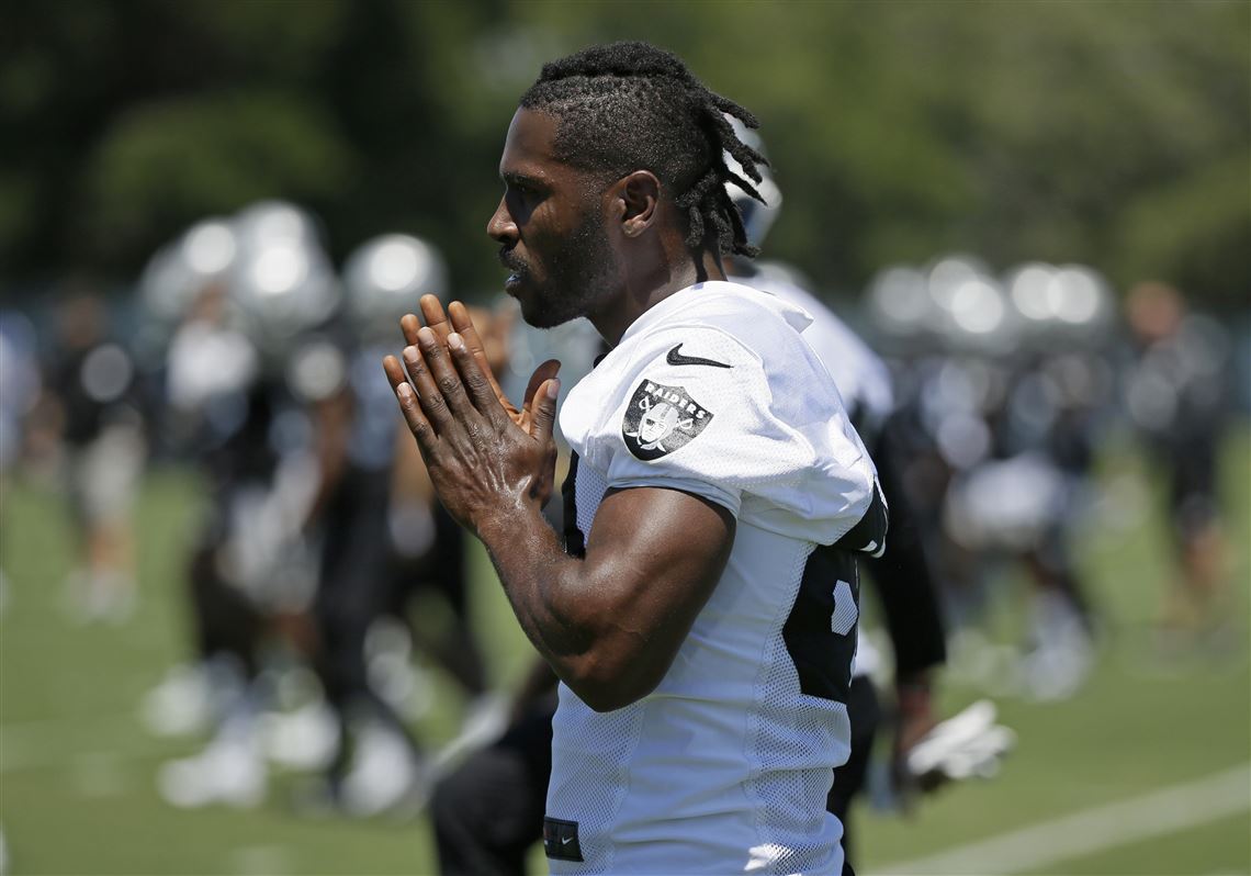 Hard Knocks: Training Camp with the Oakland Raiders