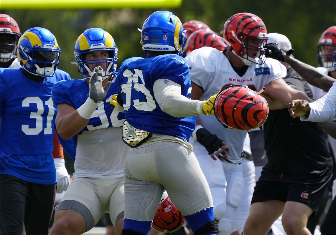 Aaron Donald swings helmet in brawl between Rams, Bengals