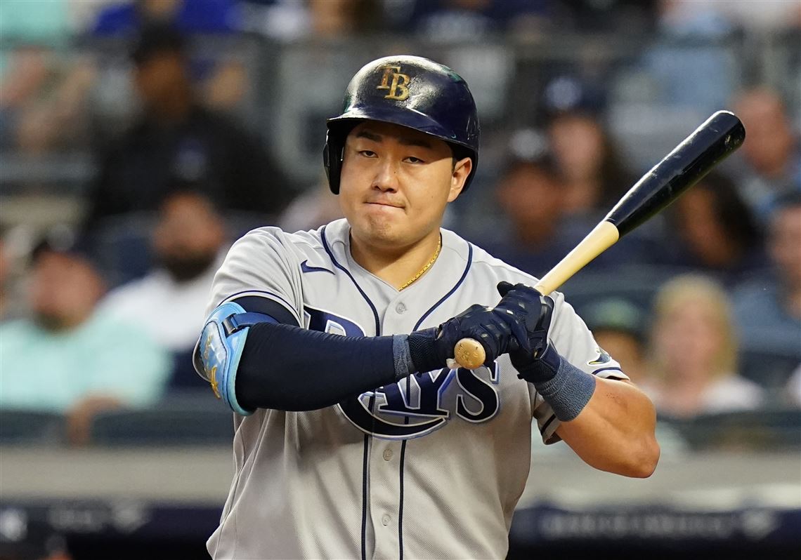 Pirates hedge unexpected bet by acquiring Ji-Man Choi from Rays