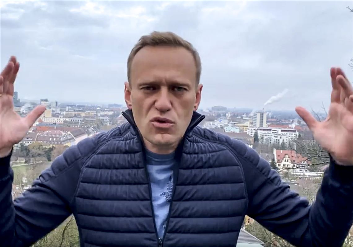 Kremlin Foe Navalny Says He Will Fly Home To Russia Despite Threats ...