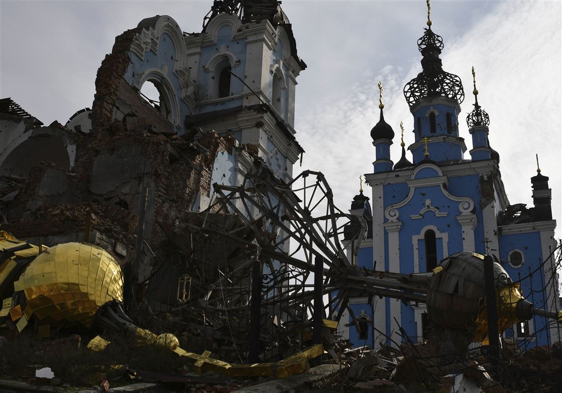 Russian authorities advise civilians to leave Ukrainan city of Kherson ...