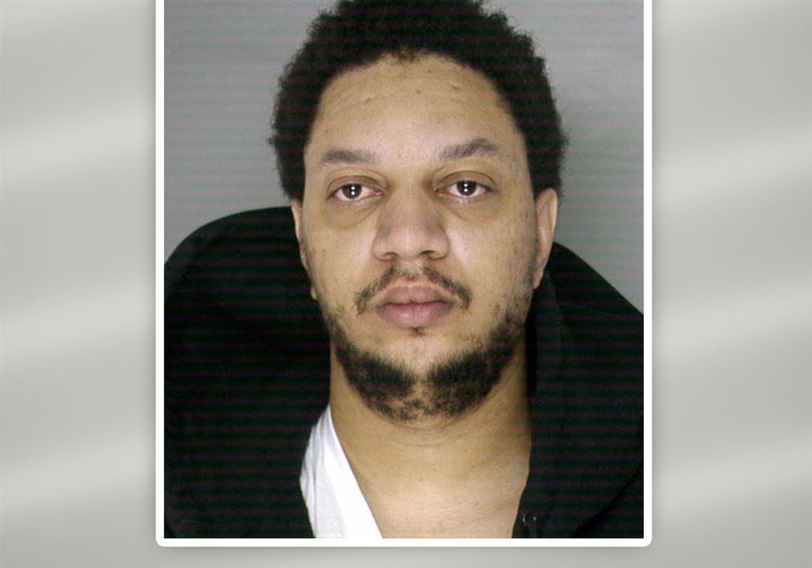 Munhall shooting suspect jumps from roof, hides under porch, still gets arrested