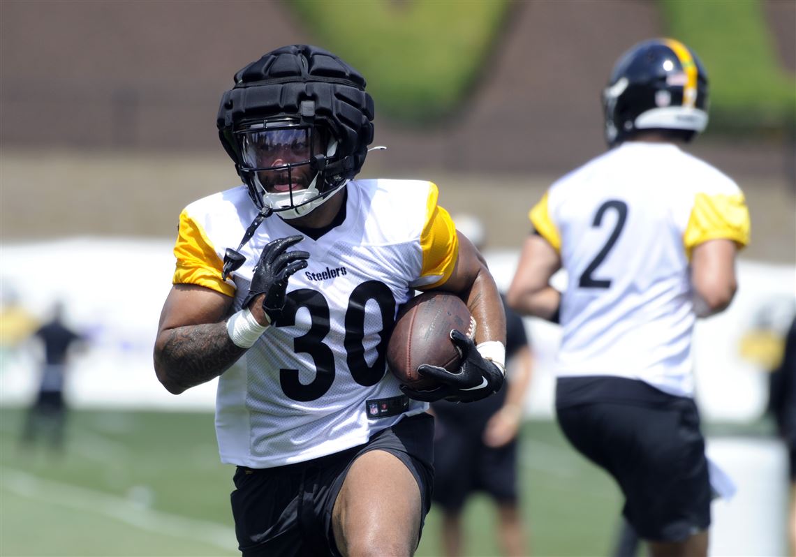 See it, hit it, no hesitation': With no proven 3rd running back option,  Steelers betting big on Jaylen Warren