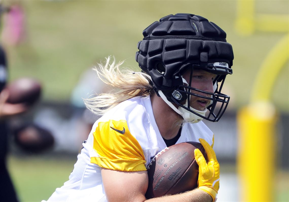 Pass or fail: Bengals finally reveal new white helmets (photos)