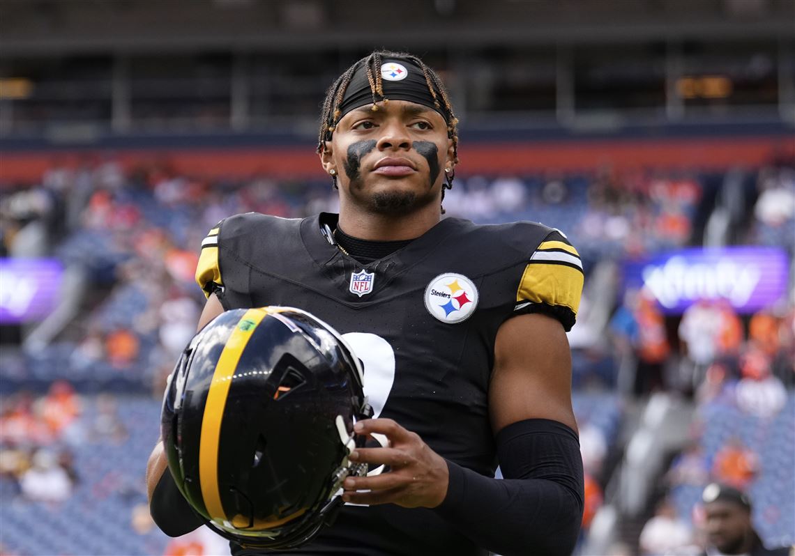 Steelers film study: Justin Fields' balance between running and passing  comes into focus | Pittsburgh Post-Gazette