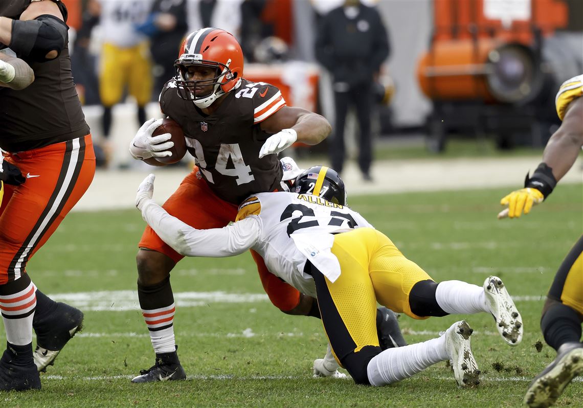 How Pittsburgh neutralized the pass rush of Myles Garrett and the