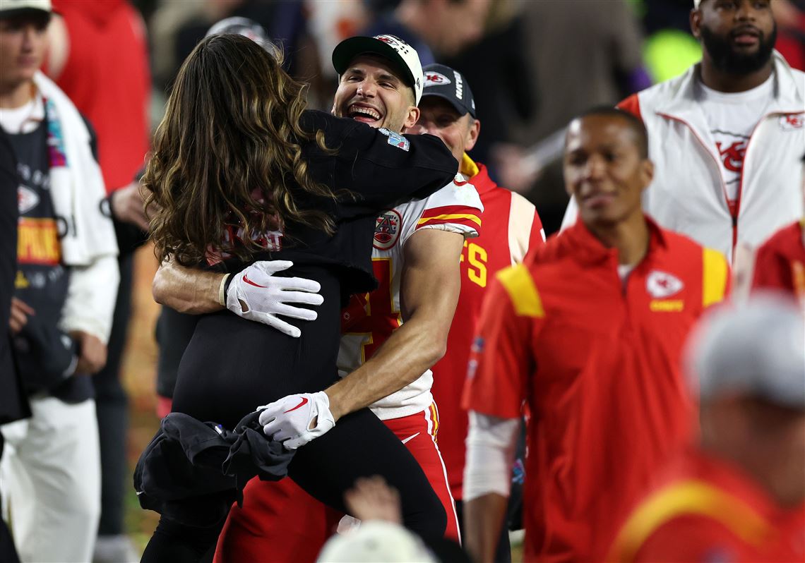 Super Bowl 2023: Chiefs deny Eagles a championship with 38-35 victory