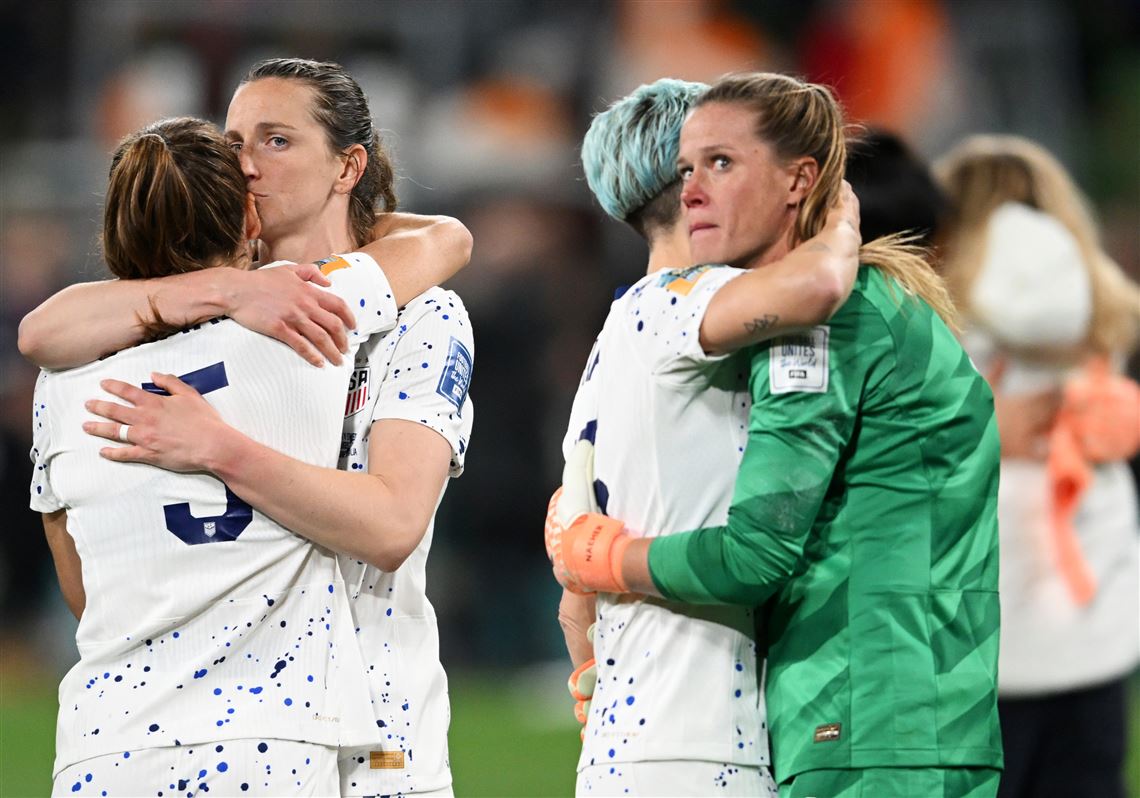 Column: U.S. women's World Cup loss proves 'Barbie's' point: Women are not  allowed to fail - Yahoo Sports