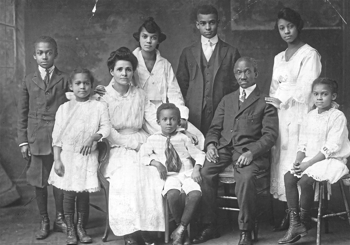 Photo archive chronicles 3 generations of a family's Pittsburgh story