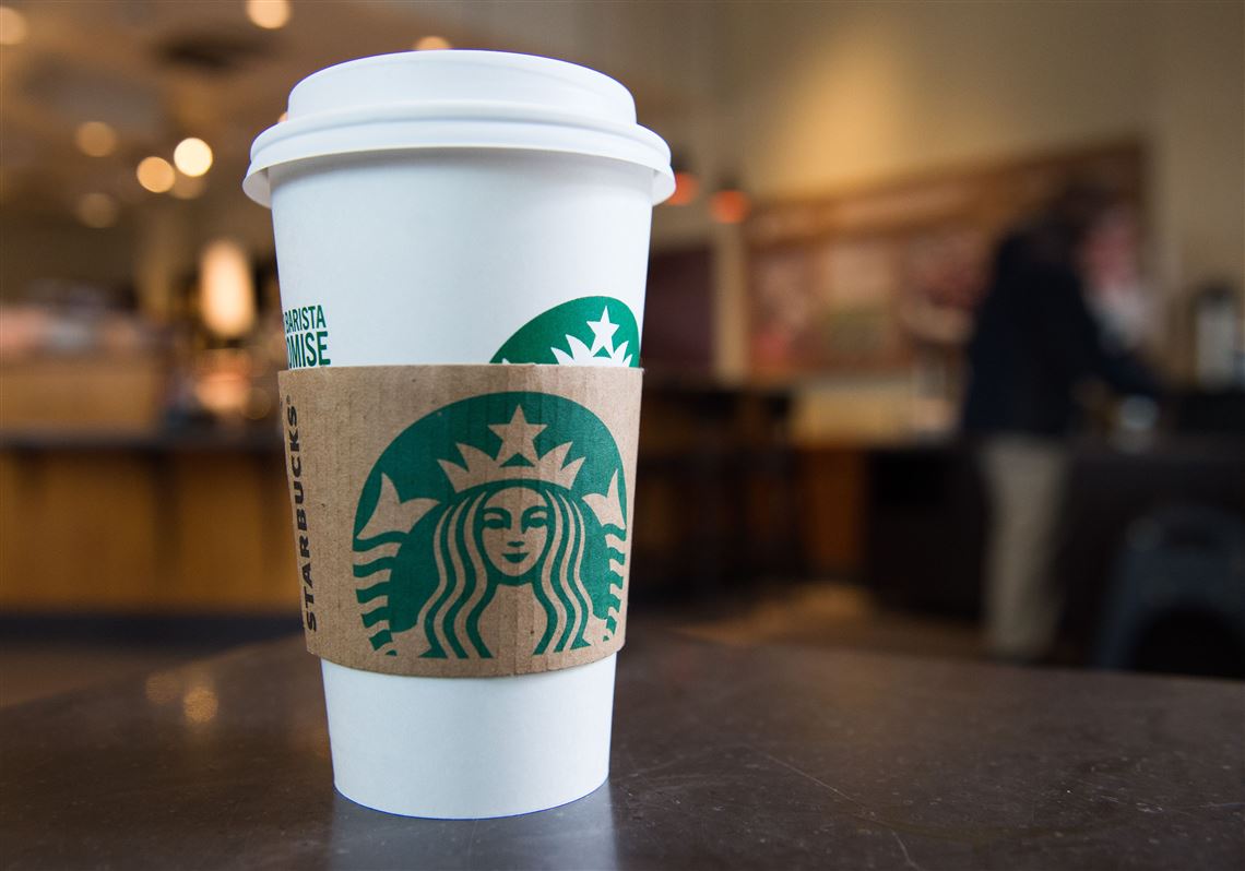 Starbucks Cup Left In Game Of Thrones Scene
