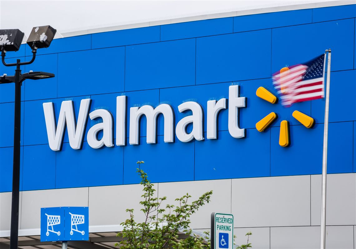 How to Get Tuition Reimbursement by Working at Walmart