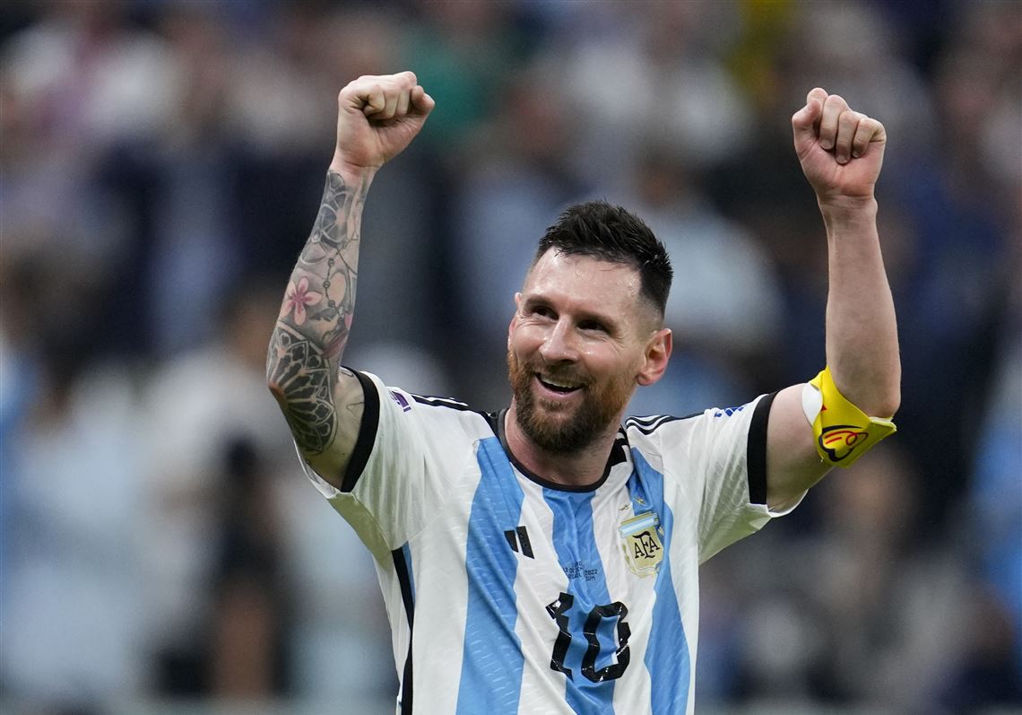 Lionel Messi reps Argentina's alternate kit for the Women's World Cup 