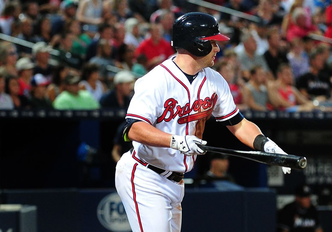 The Pirates signed first baseman Joey Terdoslavich, who was originally drafted by the Atlanta Braves, to a minor league contract.