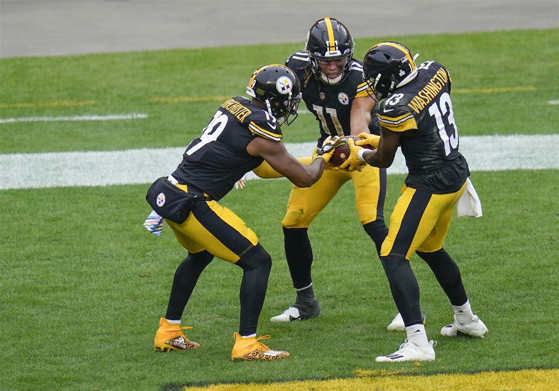 Steelers receivers Antonio Brown and JuJu Smith-Schuster stay in