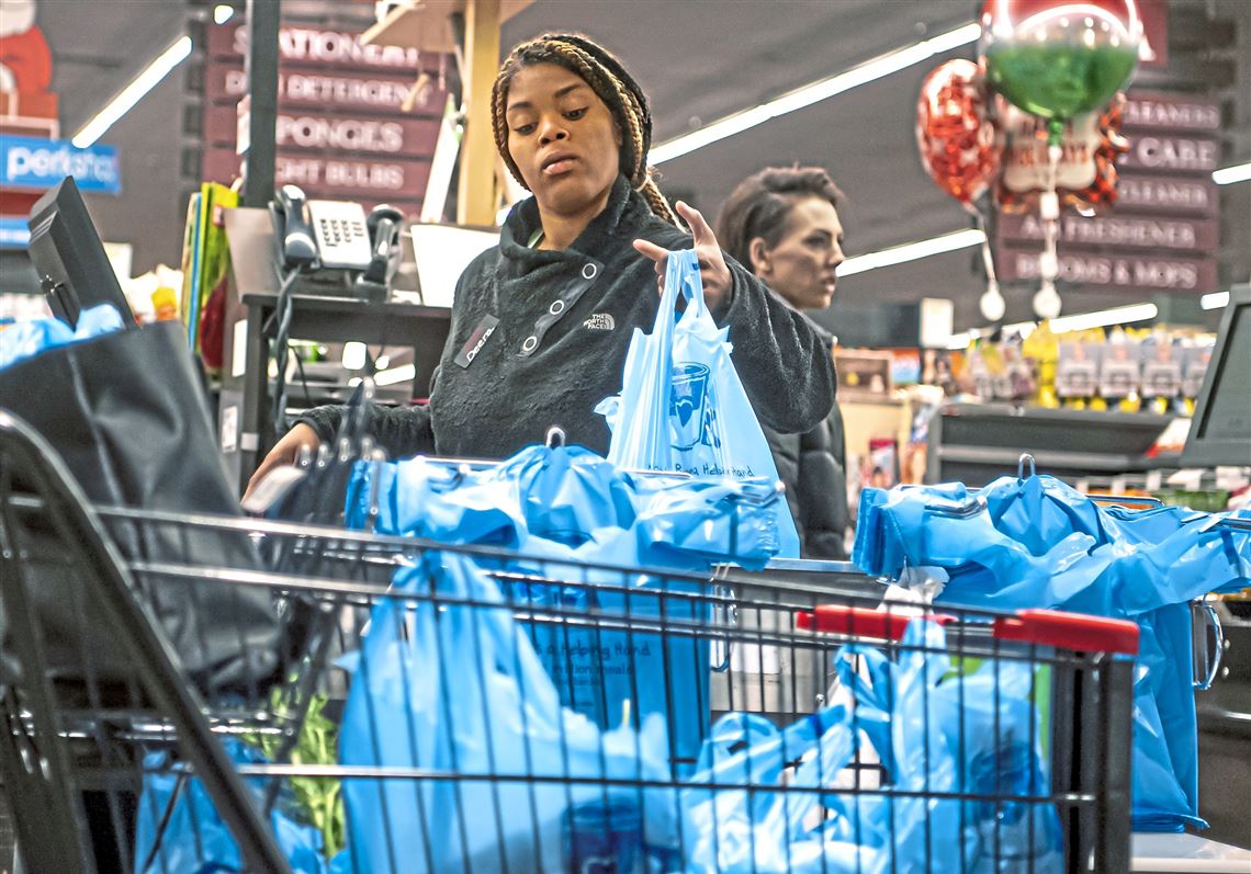 Pittsburgh delayed the start of its plastic bag ban Pittsburgh Post