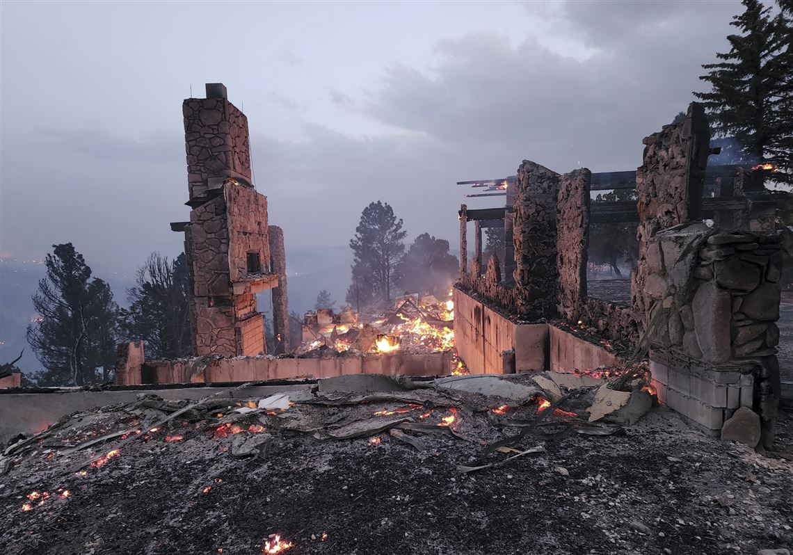 New Mexico village seeks prayers as deadly wildfire rages Pittsburgh