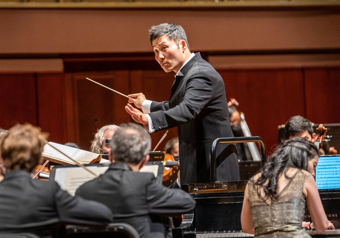 Behind the baton: There's no easy path to becoming an orchestra conductor