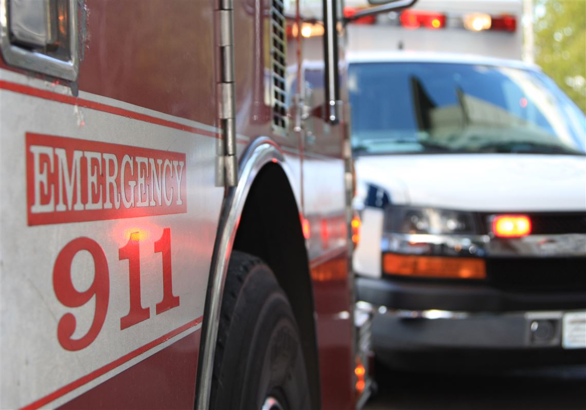 Homestead woman dies in West Mifflin crash