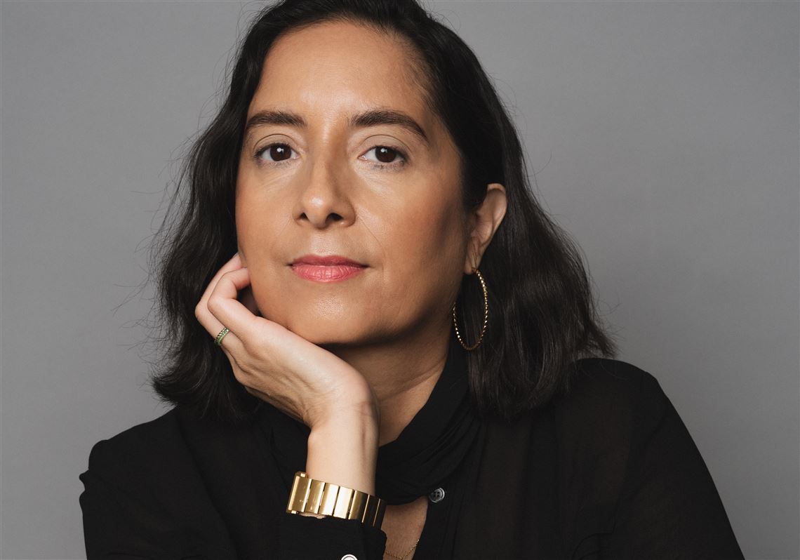 Review Coming undone in 'Tiny Threads' Pittsburgh PostGazette