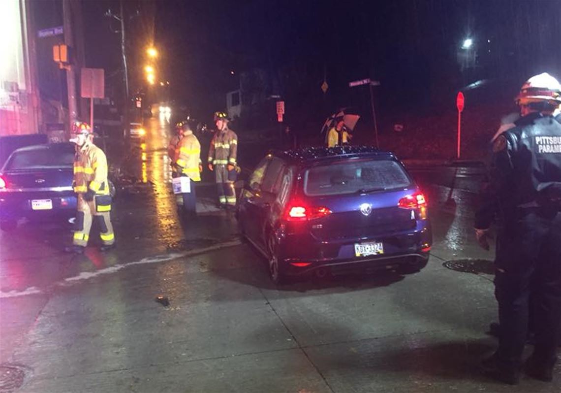 Three people hurt in crash on Bigelow Boulevard Pittsburgh PostGazette