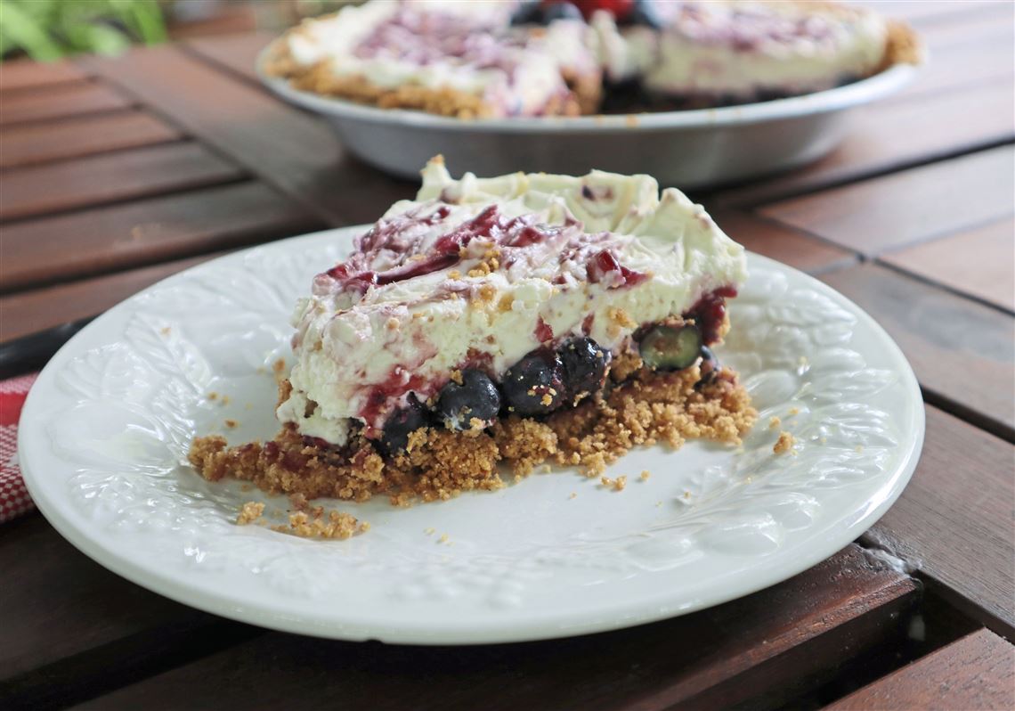Gretchen's table: This blueberry cream pie may be the tastiest ever