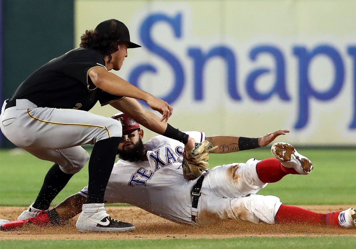 Pirates' Josh Bell returns home to play at Globe Life Park for first time  in MLB career