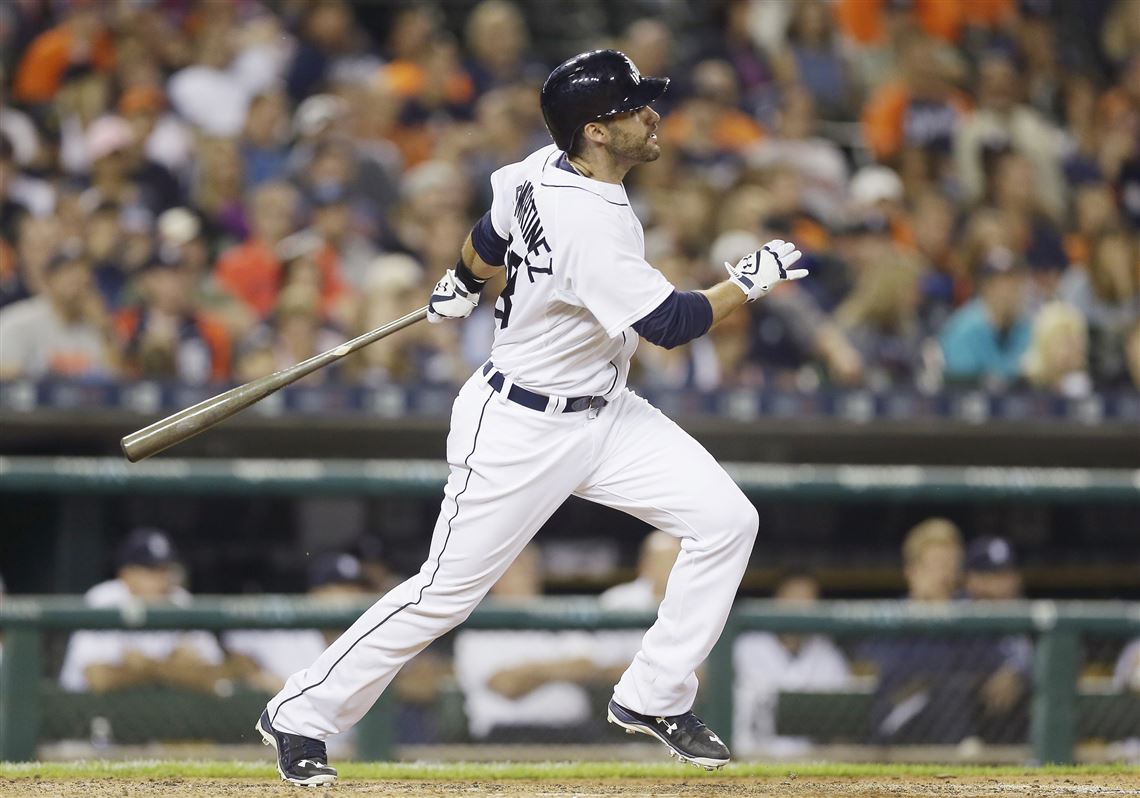 Diamondbacks acquire former Astro J.D. Martinez from Tigers