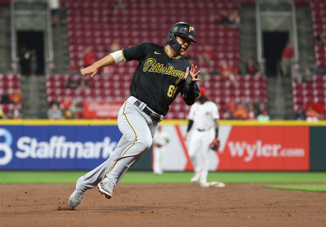 Whether it's offense or defense, life as an outfielder fitting Pirates' Cole  Tucker like a glove