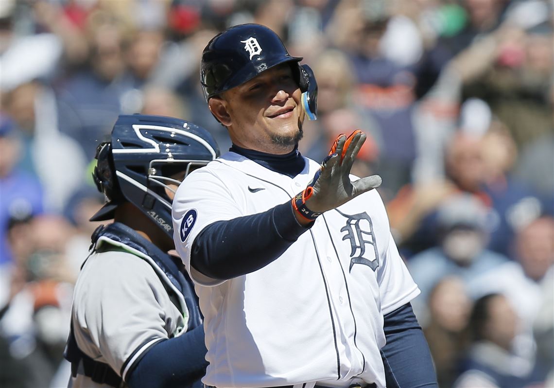 Tigers Talk: Does Miguel Cabrera have a chance to reach 3,000 hits